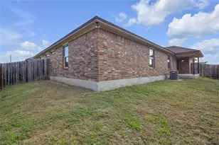 109 Calvin Smith Ln., Jarrell, TX 76537 - Photo 18