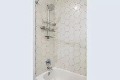 800 Embassy Drive #413, Austin, TX 78702 - Photo 14