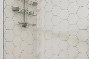 800 Embassy Dr, Austin, TX 78702 - Photo 14