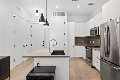 800 Embassy Drive #413, Austin, TX 78702 - Photo 6