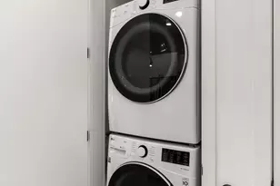 800 Embassy Dr, Austin, TX 78702 - Photo 16