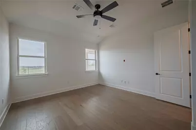 7602 Bardstown Way, Austin, TX 78744 - Photo 6