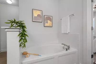 7201 Auburn Blaze Lane, Austin, TX 78744 - Photo 18