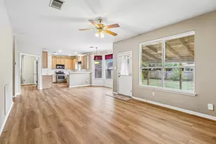 409 Keenland Dr, Georgetown, TX 78626 - Photo 4