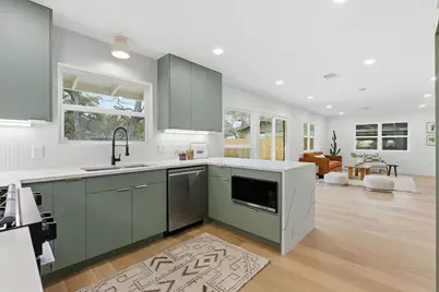 2005 Oakglen Drive, Austin, TX 78745 - Photo 16