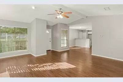 8311 Treehouse Lane, Austin, TX 78749 - Photo 8
