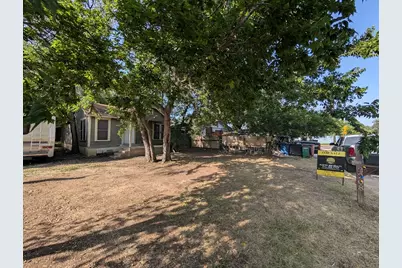 3208 E 16th Street, Austin, TX 78721 - Photo 1