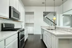 11233 Avery Station Loop, Austin, TX 78717 - Photo 4