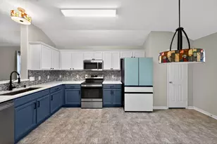 13237 Pine Needle St, Manor, TX 78653 - Photo 6