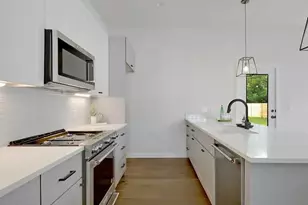 4405 Banister Ln, Austin, TX 78745 - Photo 10