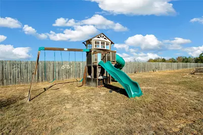 167 Hay Meadow Road, Cedar Creek, TX 78612 - Photo 32