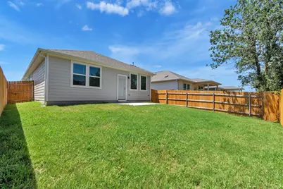 228 Bendecido Loop, Elgin, TX 78621 - Photo 16