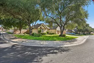 10020 Majorca Dr, Austin, TX 78717 - Photo 2