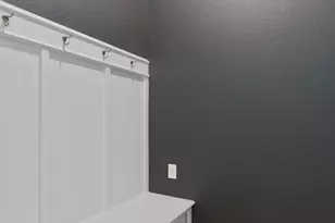 217 Serrano St, Georgetown, TX 78628 - Photo 4