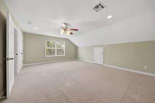 350 Owl Creek Rd, Warda, TX 78942 - Photo 12