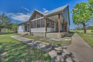 350 Owl Creek Rd, Warda, TX 78942 - Photo 22