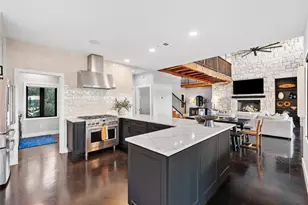 516 Deckhouse Dr, Point Venture, TX 78645 - Photo 10