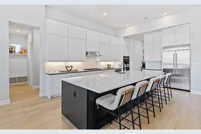 7505 Becasseau Drive, Austin, TX 78738 - Photo 14