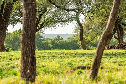 2055 County Road 284, Liberty Hill, TX 78642 - Photo 36