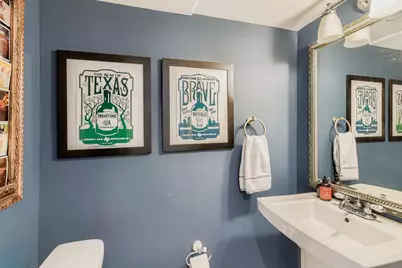 505 W 7th Street #210, Austin, TX 78701 - Photo 20