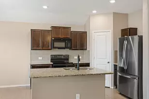 444 Druse Ln, Jarrell, TX 76537 - Photo 6