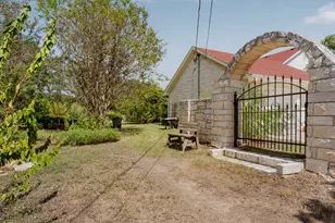 15420 Fox Run Dr, Austin, TX 78737 - Photo 34