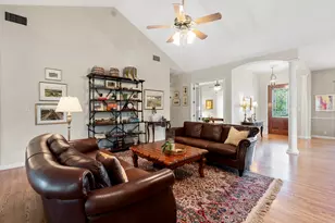 15420 Fox Run Dr, Austin, TX 78737 - Photo 10