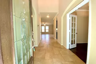 1810 Logan Trail, New Braunfels, TX 78130 - Photo 6