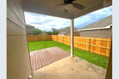 1810 Logan Trail, New Braunfels, TX 78130 - Photo 24