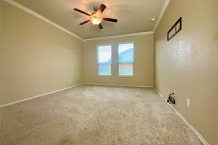 1810 Logan Trail, New Braunfels, TX 78130 - Photo 16