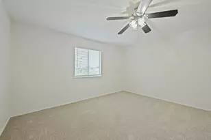 399 Paddington Dr, Kyle, TX 78640 - Photo 12