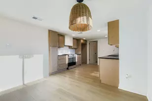 4812 Pelham Dr, Austin, TX 78727 - Photo 12