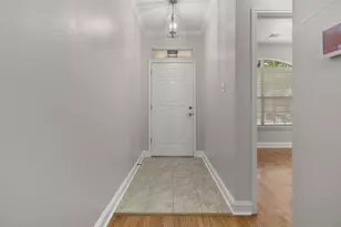1515 Natural Bridge Ln, Pflugerville, TX 78660 - Photo 2