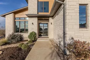 439 Wellborn Rd, Liberty Hill, TX 78642 - Photo 8