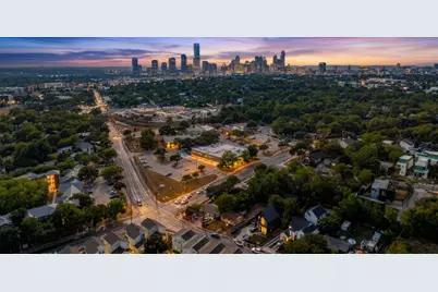 2900 Webberville Road, Austin, TX 78702 - Photo 2