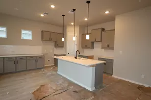 578 Darley Oak Dr, Dripping Springs, TX 78620 - Photo 4