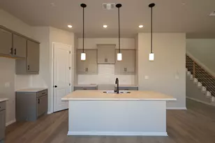 578 Darley Oak Dr, Dripping Springs, TX 78620 - Photo 4