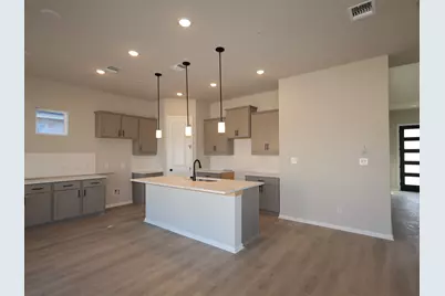 578 Darley Oak Drive, Dripping Springs, TX 78620 - Photo 2