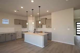 578 Darley Oak Dr, Dripping Springs, TX 78620 - Photo 2