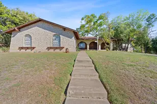 1910 Woodland Ave, Austin, TX 78741 - Photo 1