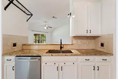 4105 Springwillow Lane, Round Rock, TX 78681 - Photo 10