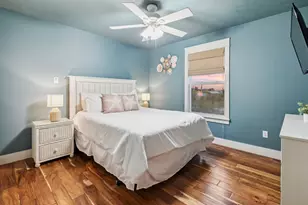 157 Verdia Dr, Crystal Beach, TX 77650 - Photo 24