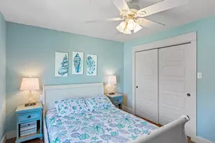 157 Verdia Dr, Crystal Beach, TX 77650 - Photo 14