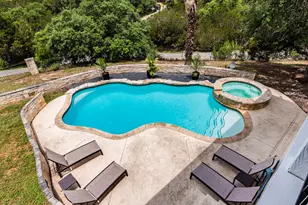 22401 Briarview Dr, Briarcliff, TX 78669 - Photo 2
