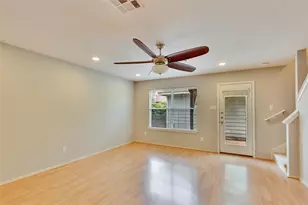 2212 Melissa Oaks Ln, Austin, TX 78744 - Photo 12