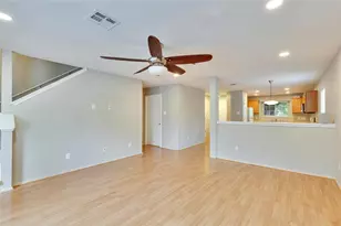 2212 Melissa Oaks Ln, Austin, TX 78744 - Photo 14