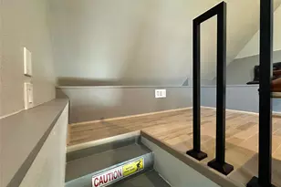 914 E 39th St, Austin, TX 78751 - Photo 28