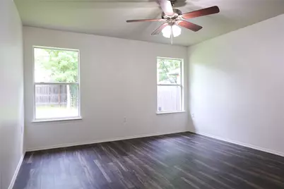 5216 English Glade Drive, Austin, TX 78724 - Photo 12