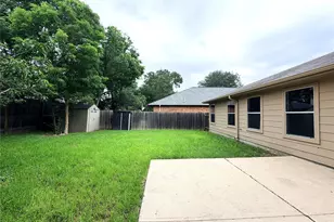 5216 English Glade Dr, Austin, TX 78724 - Photo 16