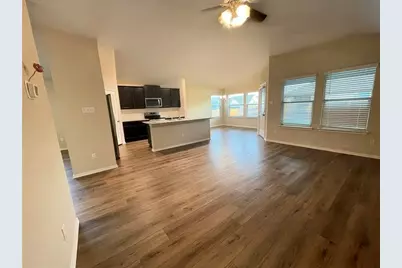 192 Beth Ann Loop, Taylor, TX 76574 - Photo 6